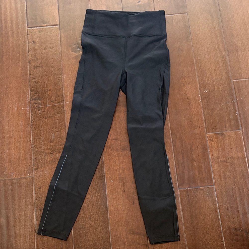 Lululemon fast as fleece